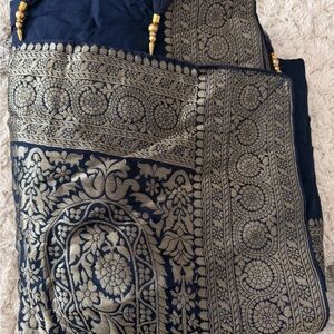Saree Elegant Navy and Gold Embroidered Fabric